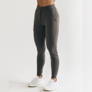 Alphalete Identity Jogger - Size L